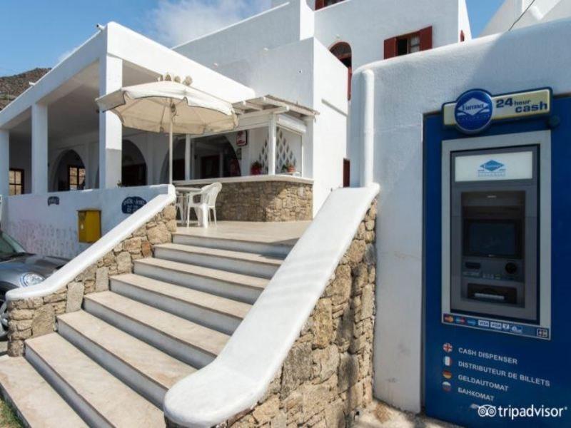 Artemis Hotel Agios Stefanos  Eksteriør billede